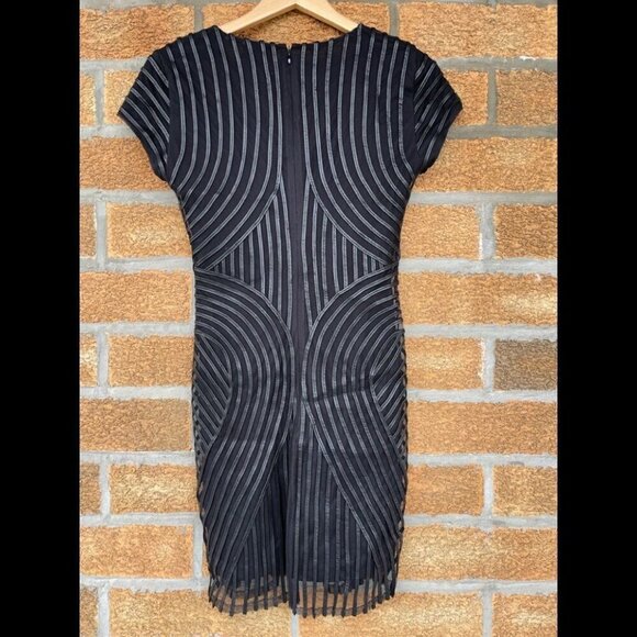 PARKER   LEATHER STRIPE DRESS SMALL - Picture 10 of 10